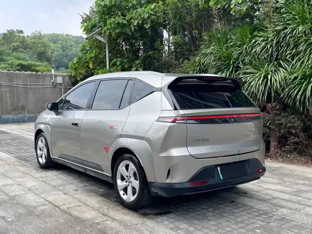 Hycan Z03 — Фото автомобиля 4