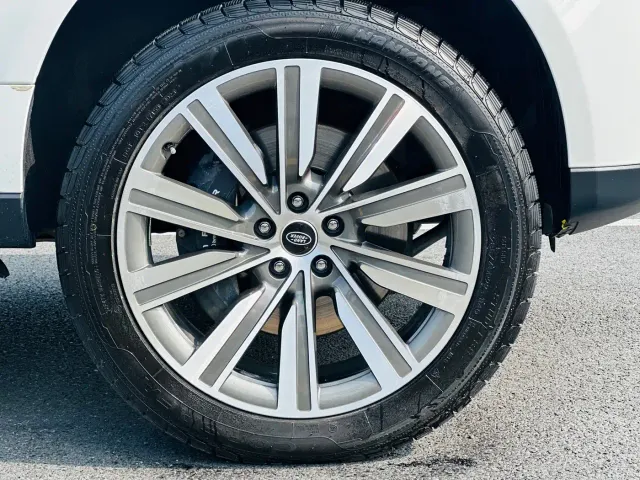 Land Rover Range Rover — Фото автомобиля 9