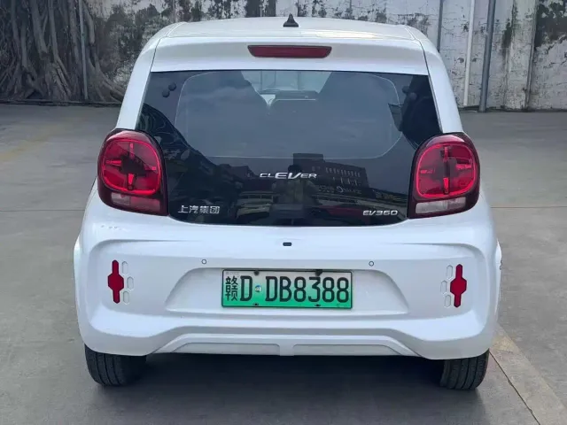 Roewe Clever — Фото автомобиля 8