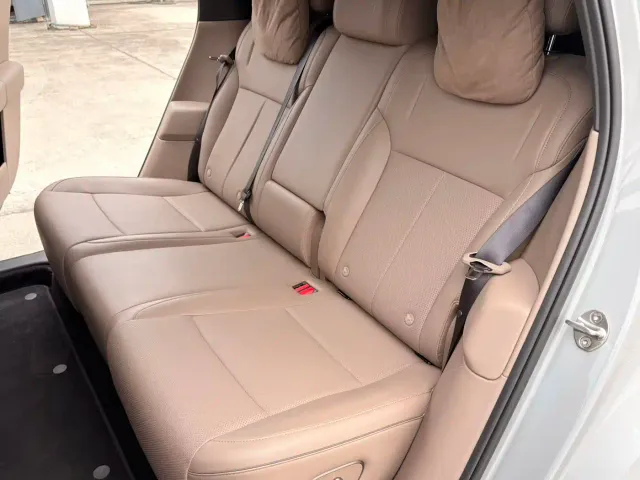 Li Auto i6 — Фото автомобиля 9