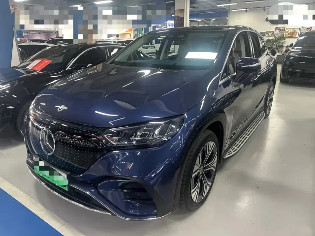 Фотография автомобиля — Mercedes-Benz EQE SUV