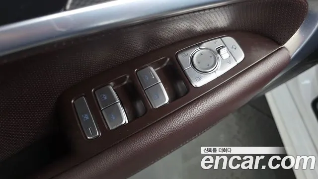 Genesis G70 — Фото автомобиля 27