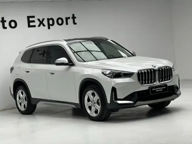 BMW X1 — Фото автомобиля 3