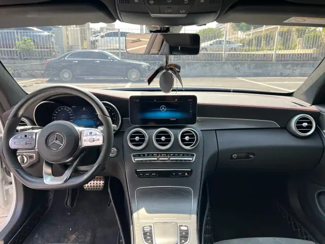 Mercedes-Benz C-Class — Фото автомобиля 10