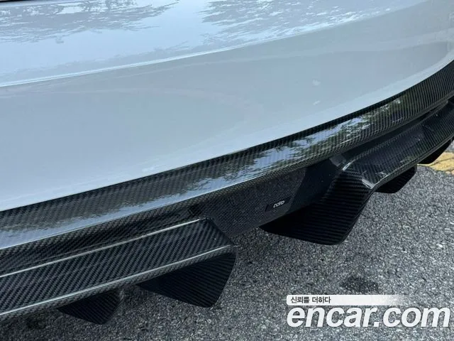 Tesla Model S — Фото автомобиля 6
