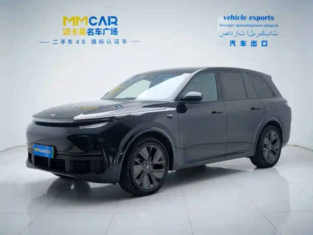 Li Auto L8 — Фото автомобиля 2