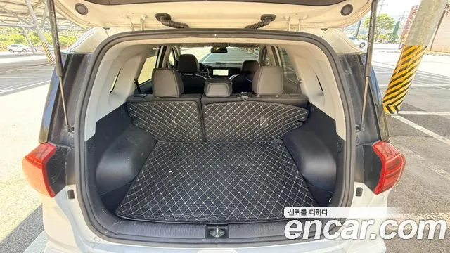 Kia Niro — Фото автомобиля 18