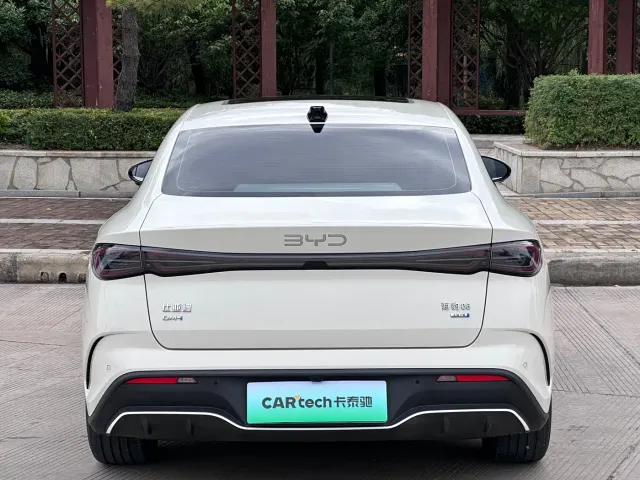BYD Seal 06 — Фото автомобиля 8