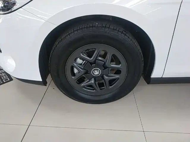 BYD Qin PLUS — Фото автомобиля 22