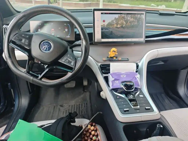 BYD Song Pro — Фото автомобиля 10