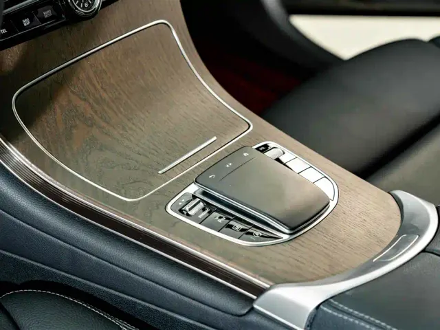 Mercedes-Benz GLC-Class — Фото автомобиля 11