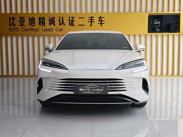 BYD Seal 07 DM-i — Фото автомобиля 2