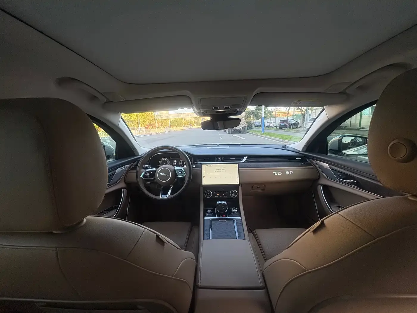 Jaguar Jaguar XFL 2024 2.0T P250 2WD Premium Luxury — Фото автомобиля 11