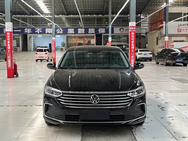 Volkswagen Lavida — Фото автомобиля 2
