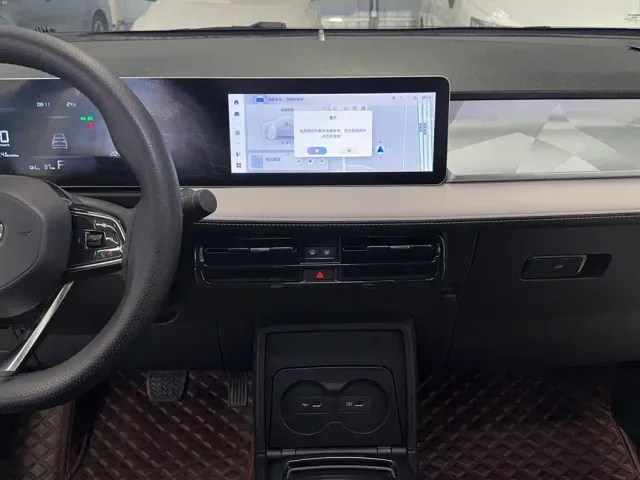 Geely Geometry E Firefly — Фото автомобиля 4