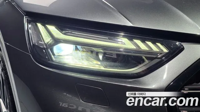 Audi Q5 FY — Фото автомобиля 22