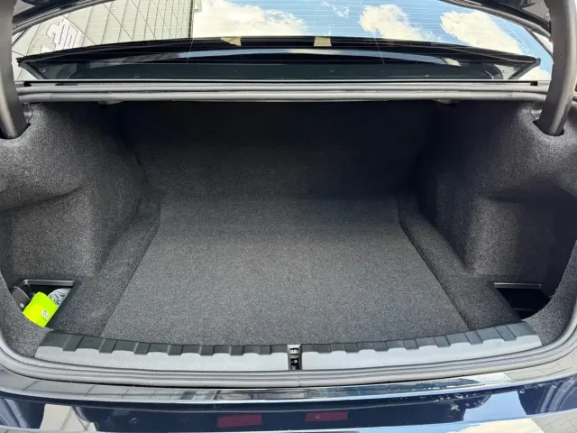BMW 3 Series — Фото автомобиля 26
