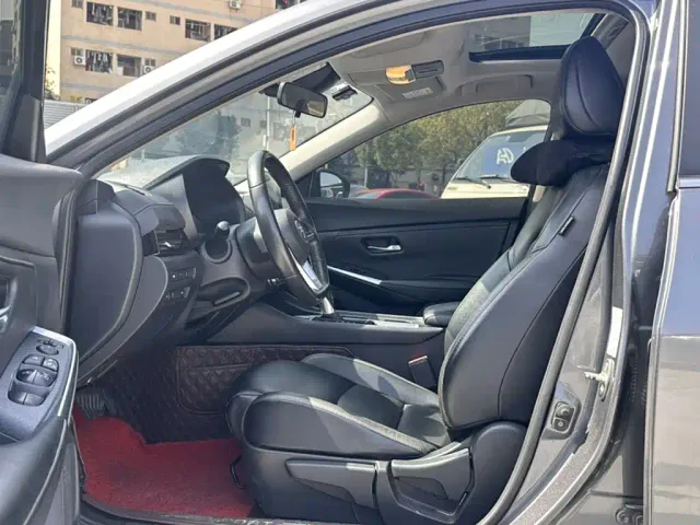 Nissan Sylphy — Фото автомобиля 13