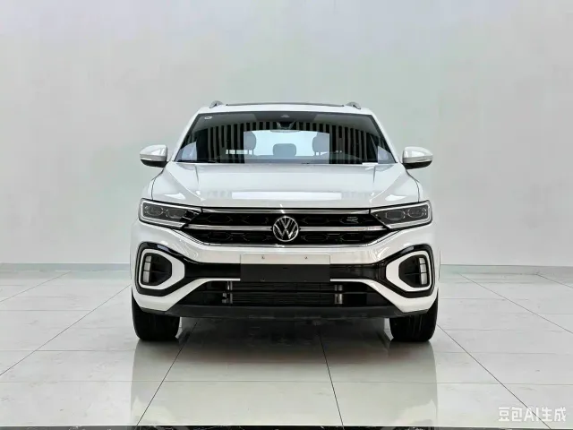 Volkswagen T-Roc — Фото автомобиля 2