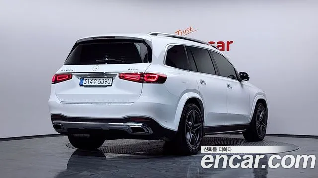 Mercedes-Benz GLS-Class — Фото автомобиля 2