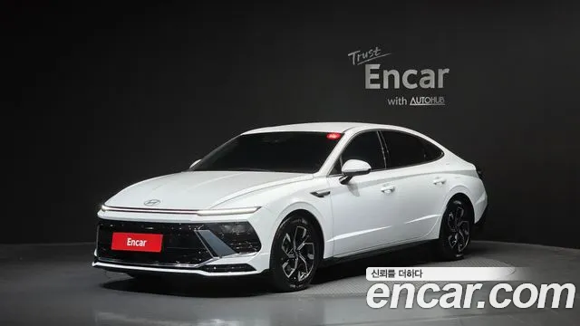 Фотография автомобиля — Hyundai Sonata DN8