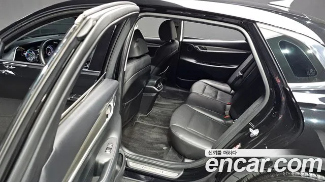 Hyundai Grandeur Premium — Фото автомобиля 11