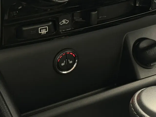 Toyota YARiS L Zhi Xuan — Фото автомобиля 14