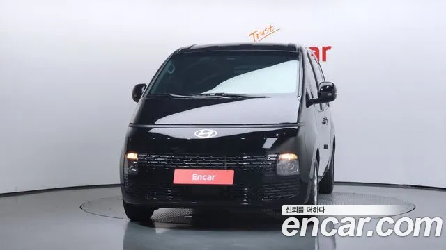 Hyundai Staria Staria Карго 3 места — Фото автомобиля 3
