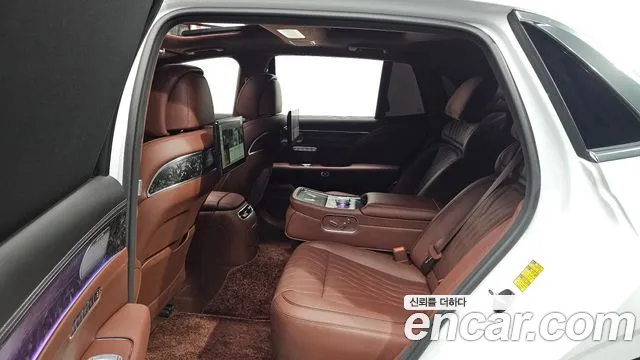 Genesis G90 — Фото автомобиля 11