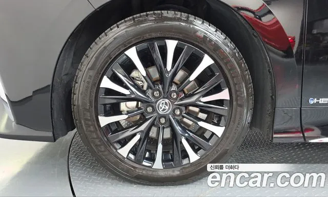 Toyota Alphard 4th Gen — Фото автомобиля 5