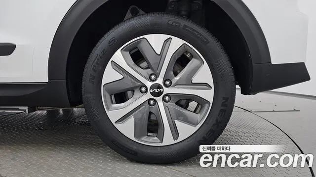 Kia Niro Niro Plus Earth — Фото автомобиля 21