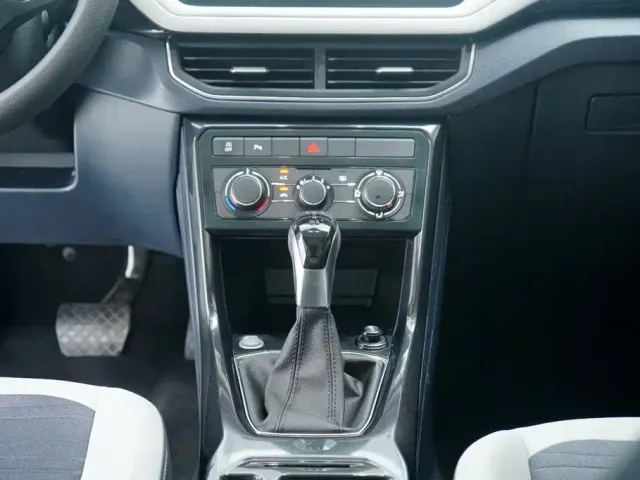 Volkswagen Tharu — Фото автомобиля 19