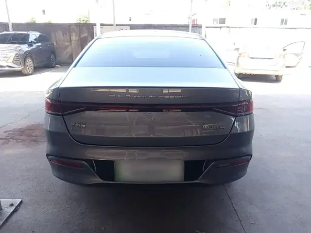 BYD Qin PLUS — Фото автомобиля 5