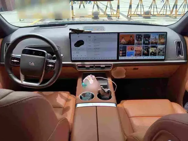 Li Auto L9 — Фото автомобиля 4