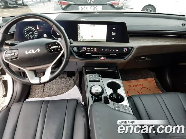 Kia K8 — Фото автомобиля 13