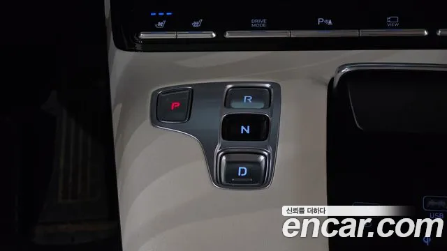 Hyundai Grandeur New — Фото автомобиля 12