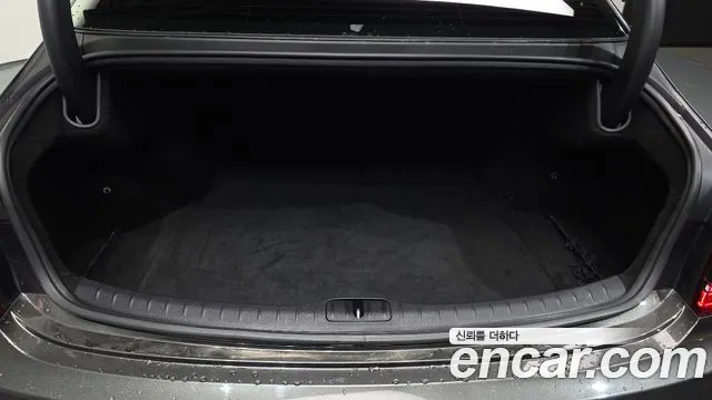 Genesis G80 Бензин 3.5 турбо AWD — Фото автомобиля 19