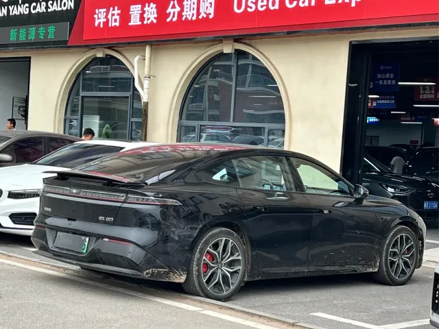 Dongfeng eπ 007 — Фото автомобиля 9
