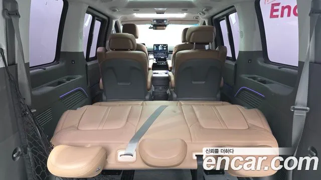 Hyundai Staria Staria — Фото автомобиля 2