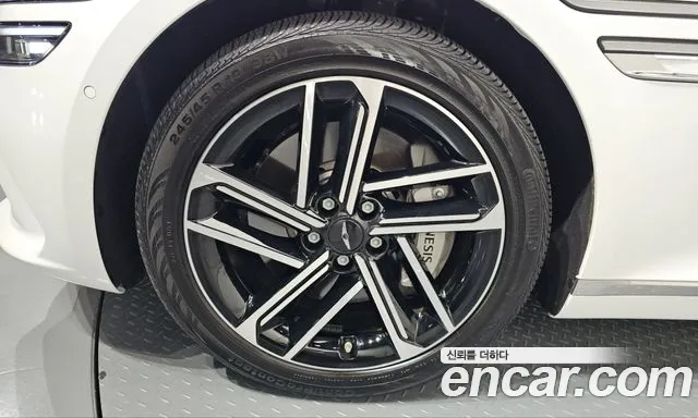 Genesis G80 RG3 — Фото автомобиля 5