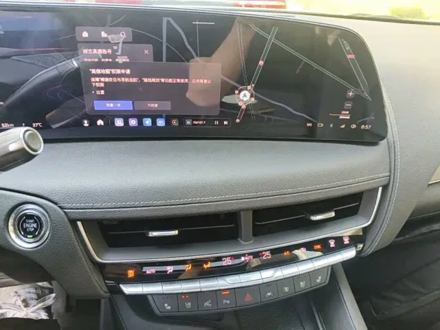 Cadillac CT5 — Фото автомобиля 12