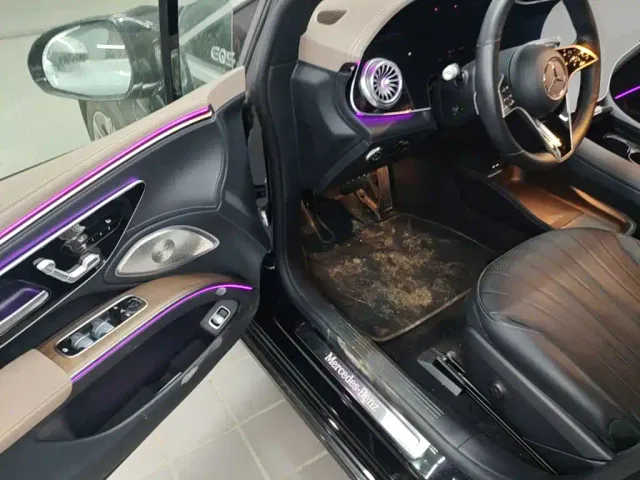 Mercedes-Benz EQS — Фото автомобиля 11
