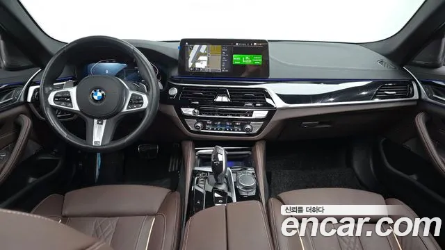 BMW 5-Series 5 серия (G30) 530i xDrive M Sport — Фото автомобиля 7