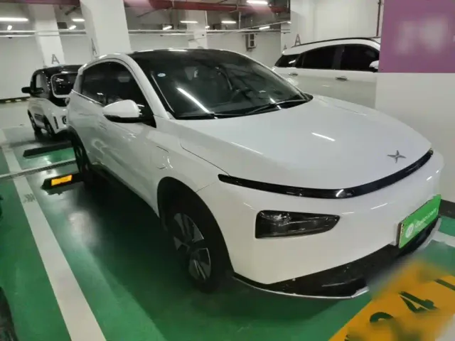 Xpeng G3 — Фото автомобиля 3