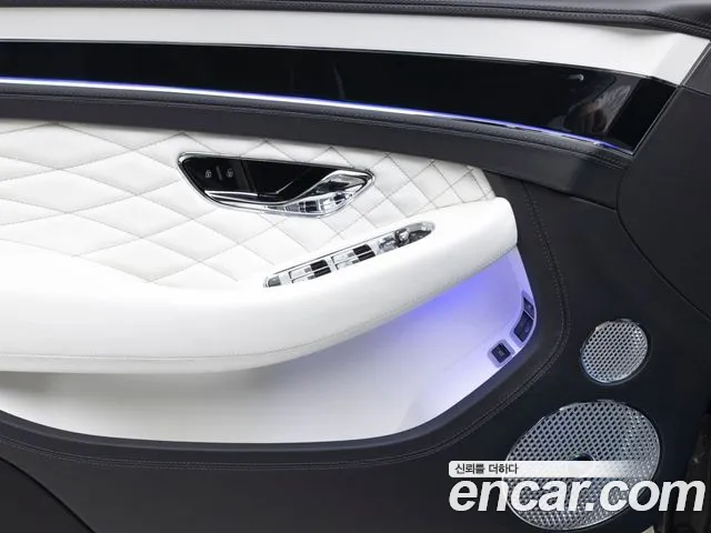 Bentley Continental — Фото автомобиля 13