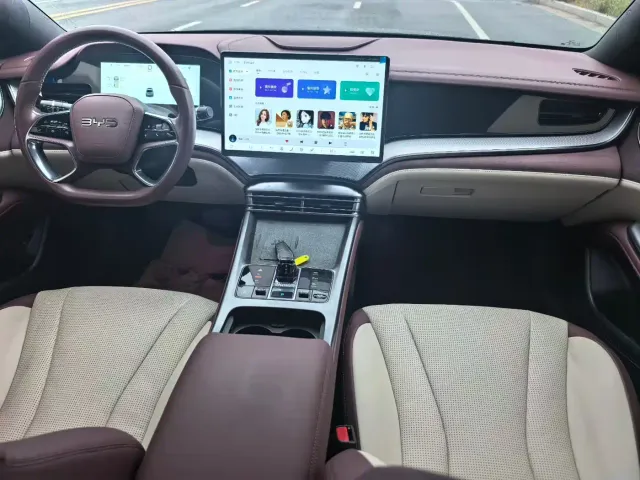 BYD Seal 07 DM-i — Фото автомобиля 5