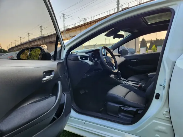 Toyota Levin 2022 185T CVT Luxury Edition — Фото автомобиля 8