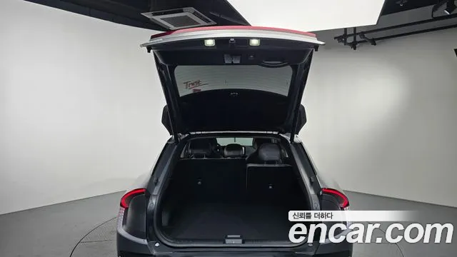 Kia EV6 — Фото автомобиля 25