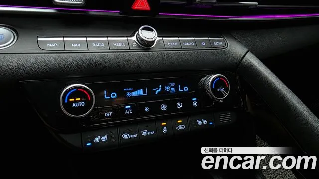 Hyundai AVANTE Новый Avante (CN7) — Фото автомобиля 12