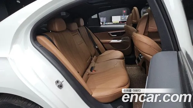 Mercedes-Benz E-Class W214 — Фото автомобиля 18